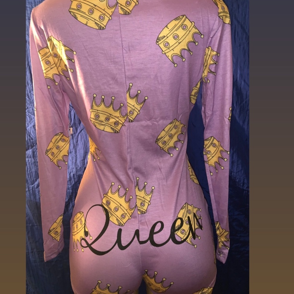 Onesie - Picture 2 of 3